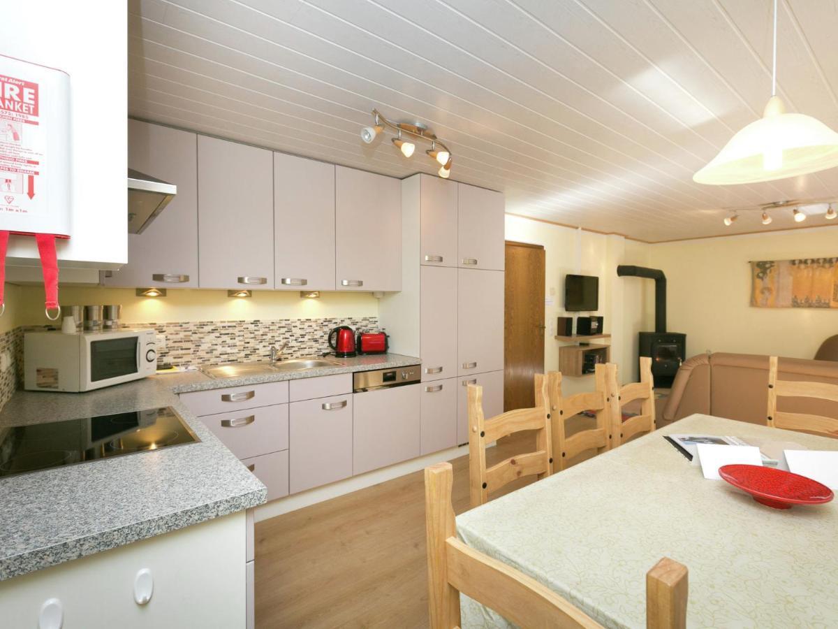 Apartment In Salzburgerland Near The Ski Area Viehhofen Eksteriør bilde