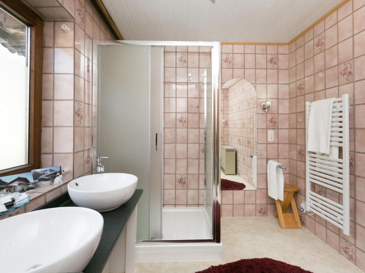 Apartment In Salzburgerland Near The Ski Area Viehhofen Eksteriør bilde